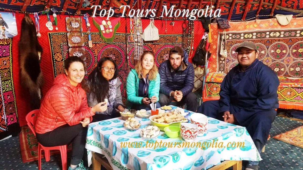 Top Tour & Guesthouse Mongolia Улан-Батор Экстерьер фото